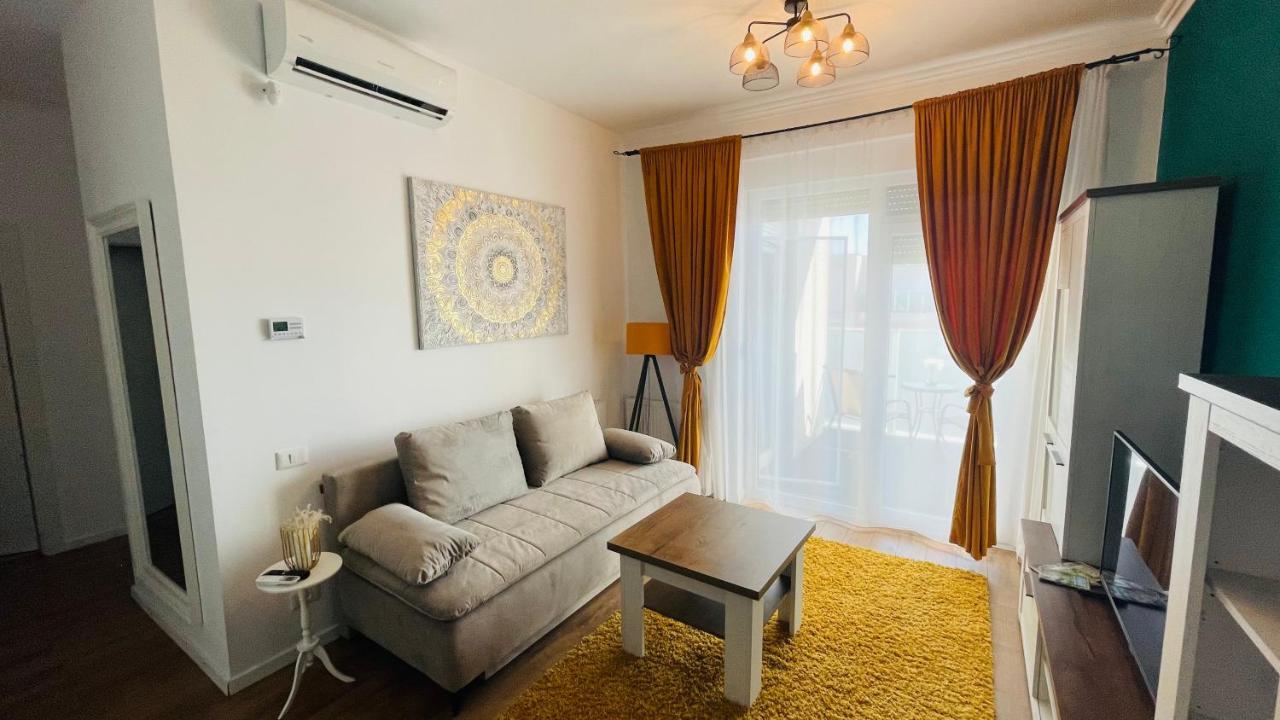 Si Apartments Oradea Zewnętrze zdjęcie